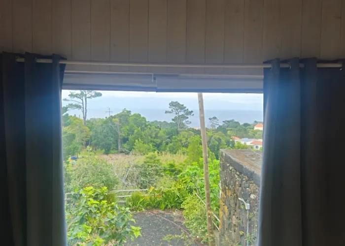 T1 Com Vista Mar Em Requinte São Roque do Pico