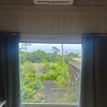 T1 Com Vista Mar Em Requinte São Roque do Pico